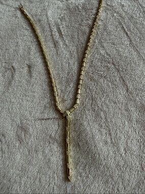 Gold Y-Drop Pendant Necklace with Slim Chain